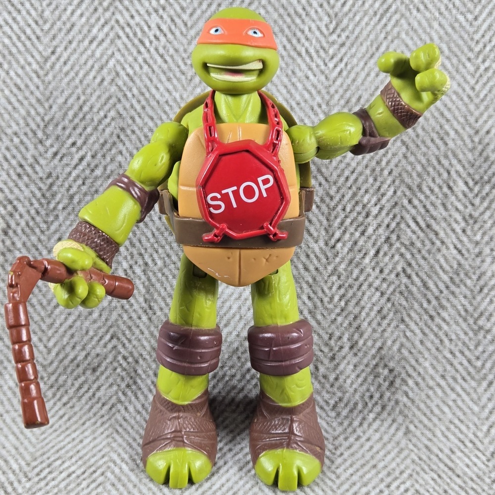 2015‎ Playmates TMNT Hand To Hand Fighters Michelangelo 6inch Action Figure